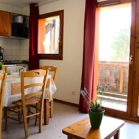 Les De Superd Gentiane - 2 Pieces Pour 6 Personnes Mae-9124 Apartment